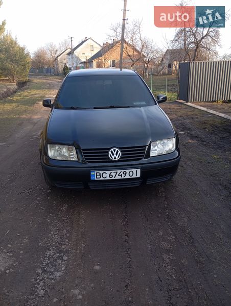 Volkswagen Bora 2000