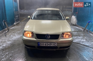 Седан Volkswagen Bora 2002 в Виннице