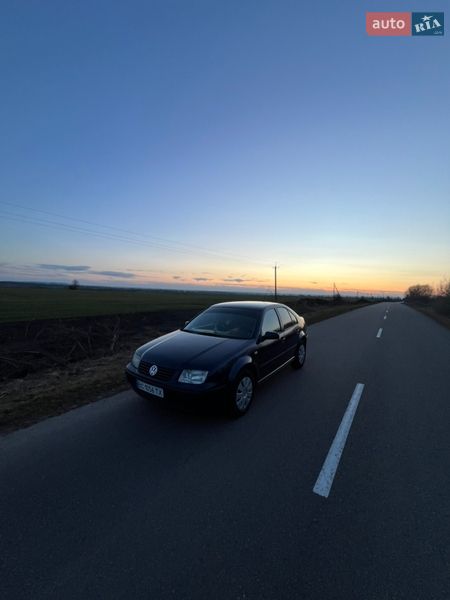 Седан Volkswagen Bora 2000 в Львове