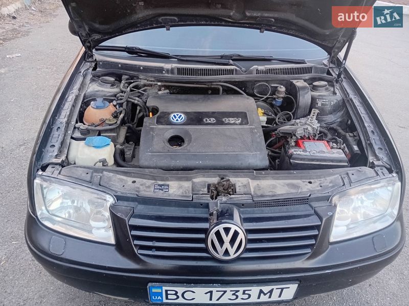 Универсал Volkswagen Bora 2001 в Городке