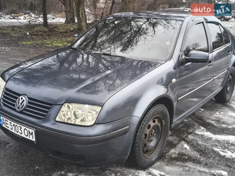 Volkswagen Bora 2000