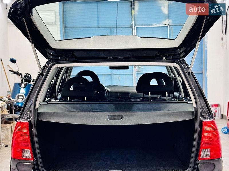 Универсал Volkswagen Bora 2001 в Стрые