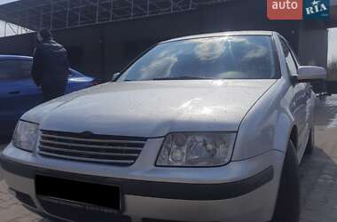 Седан Volkswagen Bora 2000 в Львове