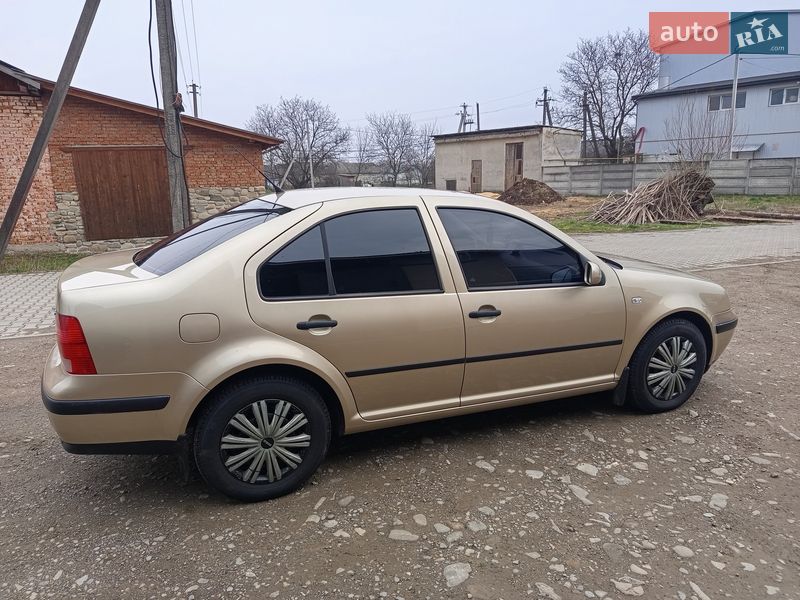 Volkswagen Bora 2003