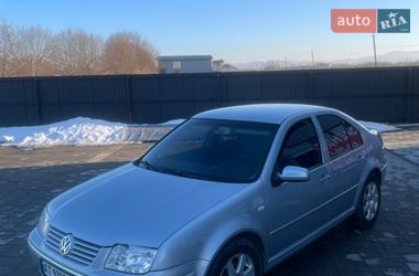 Седан Volkswagen Bora 2003 в Перегинском