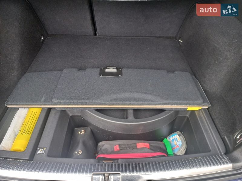 Универсал Volkswagen Bora 2001 в Ровно