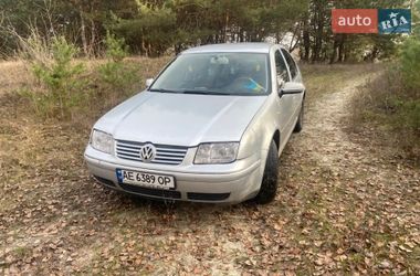 Седан Volkswagen Bora 2005 в Днепре