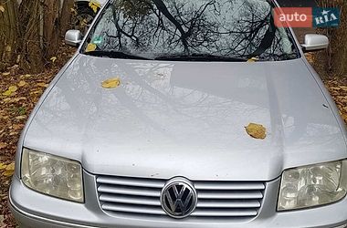 Универсал Volkswagen Bora 2001 в Чернигове