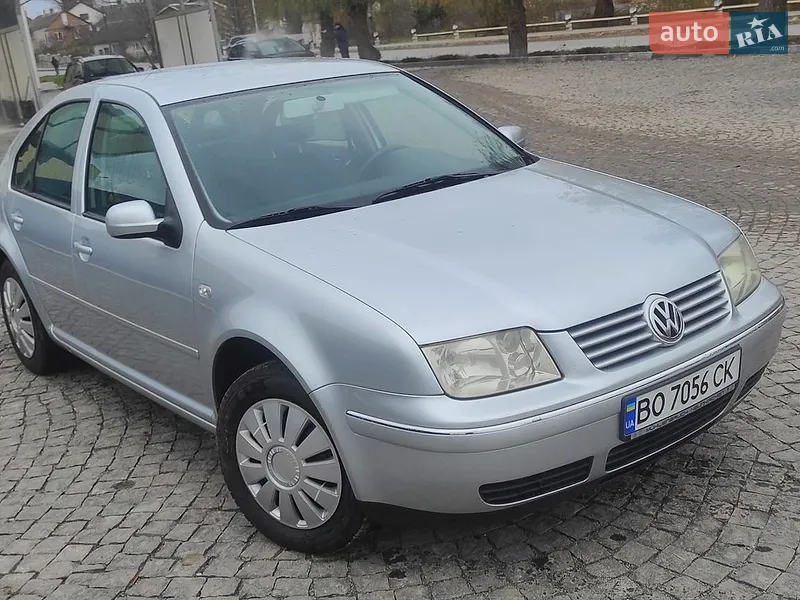 Volkswagen Bora 2001