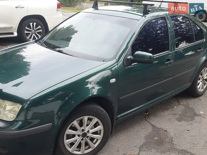 Volkswagen Bora 2001