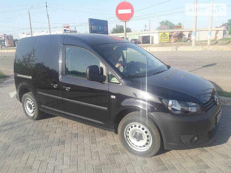 Volkswagen Caddy 2013 года