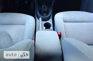 Минивэн Volkswagen Caddy 2009 в 