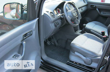 Грузопассажирский фургон Volkswagen Caddy 2011 в 
