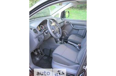Минивэн Volkswagen Caddy 2012 в 