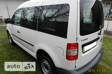 Внедорожник / Кроссовер Volkswagen Caddy 2010 в 