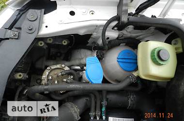 Внедорожник / Кроссовер Volkswagen Caddy 2010 в 