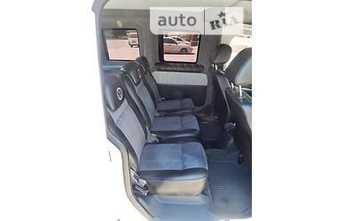 Минивэн Volkswagen Caddy 2011 в 