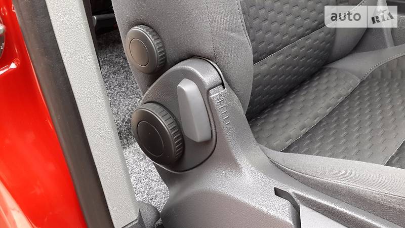 Минивэн Volkswagen Caddy 2012 в Житомире фото 21 Минивэн Volkswagen Caddy 2012 в Житомире