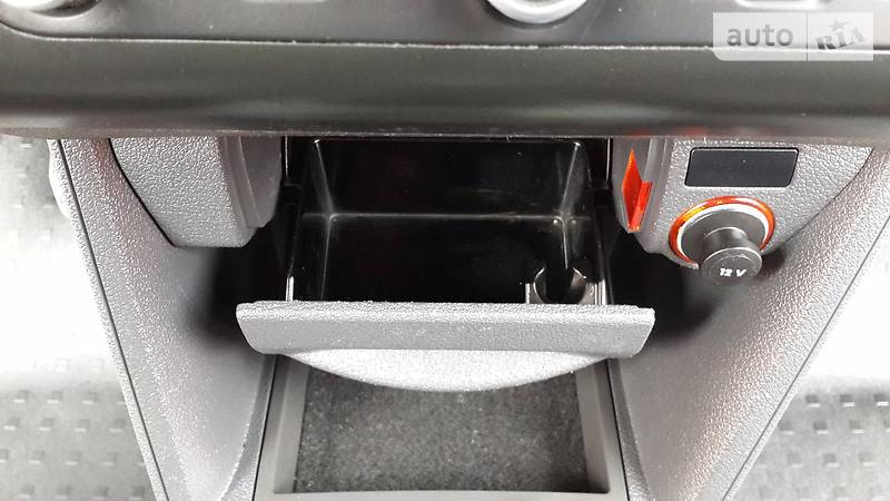Минивэн Volkswagen Caddy 2012 в Житомире фото 37 Минивэн Volkswagen Caddy 2012 в Житомире
