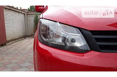 Минивэн Volkswagen Caddy 2012 в 