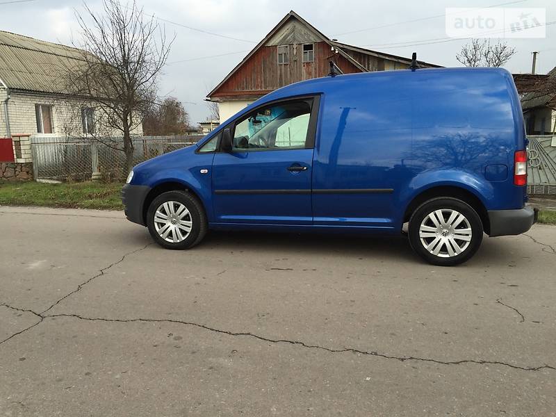 Седан Volkswagen Caddy 2009 в 