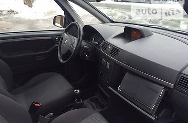 Седан Volkswagen Caddy 2010 в 