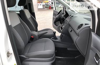Минивэн Volkswagen Caddy 2012 в 