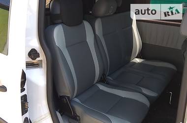 Позашляховик / Кросовер Volkswagen Caddy 2009 в 
