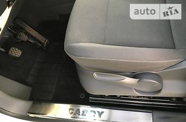 Вантажопасажирський фургон Volkswagen Caddy 2013 в 