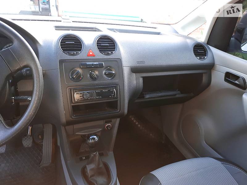 Мінівен Volkswagen Caddy 2010 в Тростянці
