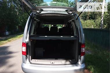 Вантажопасажирський фургон Volkswagen Caddy 2010 в 