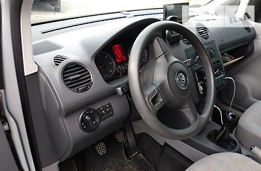 Вантажопасажирський фургон Volkswagen Caddy 2010 в Курахове