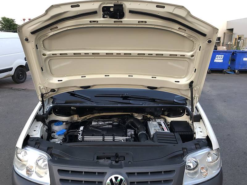 Вантажопасажирський фургон Volkswagen Caddy 2004 в Хусті