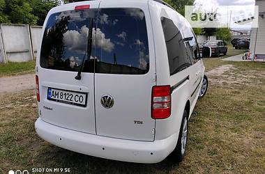 Универсал Volkswagen Caddy 2015 в Киеве