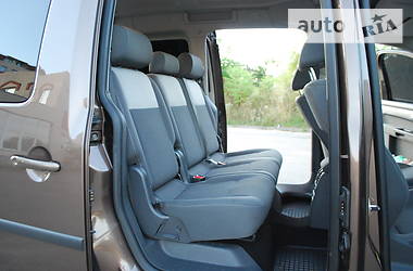 Мінівен Volkswagen Caddy 2011 в 