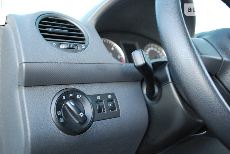 Мінівен Volkswagen Caddy 2011 в Львові