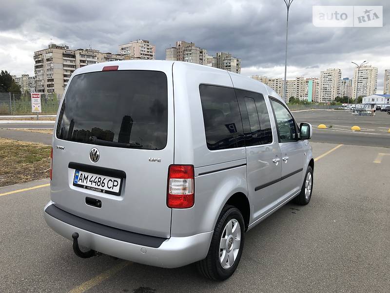 Универсал Volkswagen Caddy 2008 в Киеве