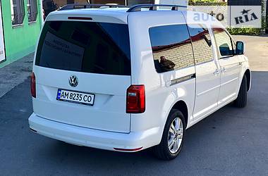 Грузопассажирский фургон Volkswagen Caddy 2016 в Киеве