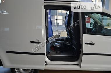 Вантажопасажирський фургон Volkswagen Caddy 2014 в Хмельницькому
