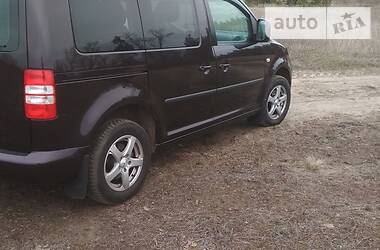 Універсал Volkswagen Caddy 2011 в 