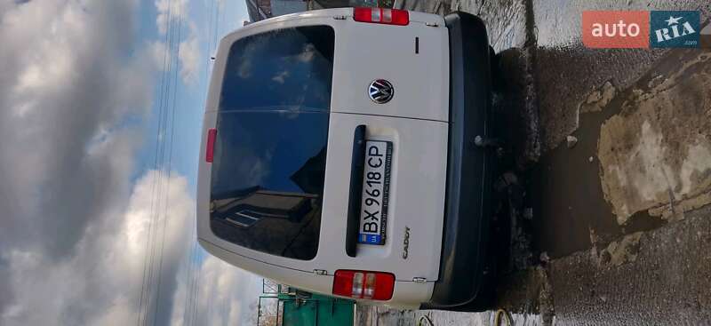 Минивэн Volkswagen Caddy 2015 в Хмельницком