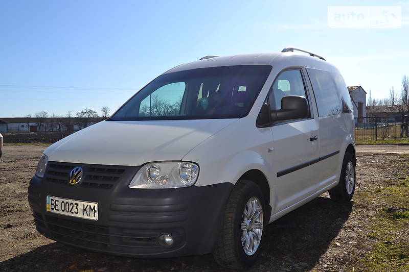 Універсал Volkswagen Caddy 2010 в 