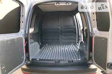 Вантажопасажирський фургон Volkswagen Caddy 2015 в 