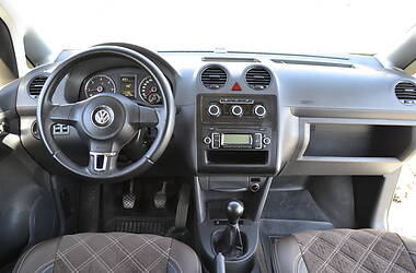 Универсал Volkswagen Caddy 2010 в Мариуполе