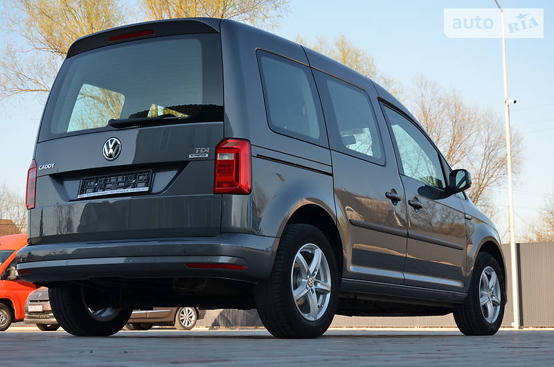 Мінівен Volkswagen Caddy 2016 в Луцьку