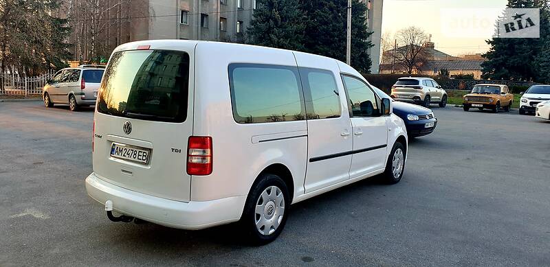 Універсал Volkswagen Caddy 2012 в Житомирі