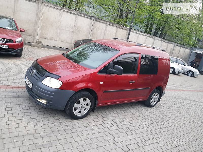 Вантажопасажирський фургон Volkswagen Caddy 2005 в Запоріжжі