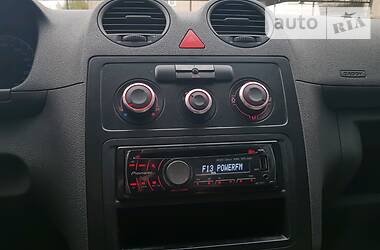 Вантажопасажирський фургон Volkswagen Caddy 2005 в 