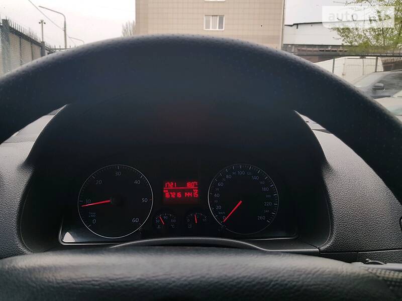 Вантажопасажирський фургон Volkswagen Caddy 2005 в Запоріжжі