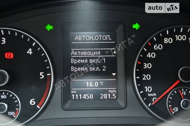 Вантажопасажирський фургон Volkswagen Caddy 2015 в Хмельницькому